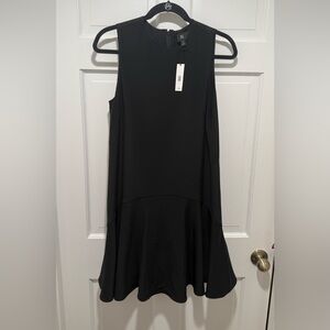 Banana Republic NWT Black Sleeveless Flared Dress Small